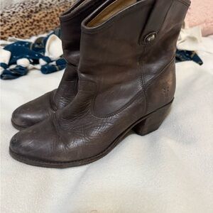 Frye Brown Ankle Boots Western Style